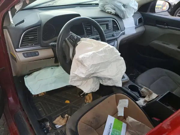 KMHD74LF3HU423062 2017 HYUNDAI ELANTRA - Image 8