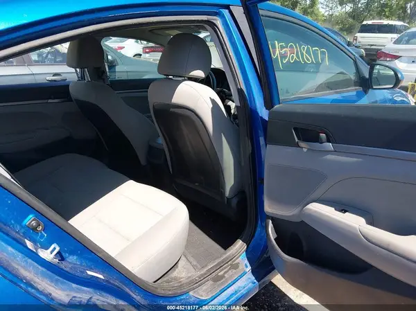 KMHD74LF3JU474146 2018 HYUNDAI ELANTRA - Image 8