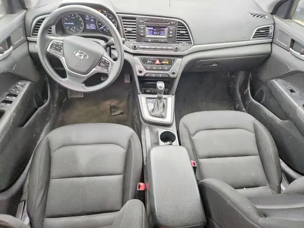 KMHD74LF3JU556104 2018 HYUNDAI ELANTRA - Image 8