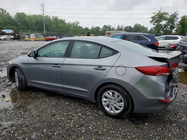 KMHD74LF3JU573100 2018 HYUNDAI ELANTRA - Image 2