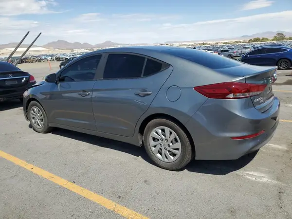 KMHD74LF3JU611067 2018 HYUNDAI ELANTRA - Image 2