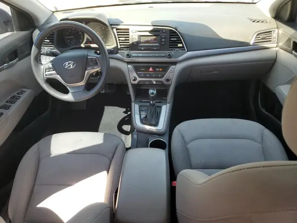 KMHD74LF3JU611067 2018 HYUNDAI ELANTRA - Image 8