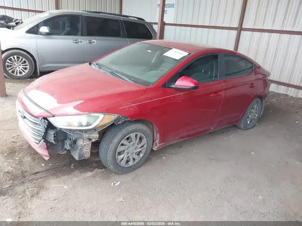 KMHD74LF3JU612283 2018 HYUNDAI ELANTRA - Image 2