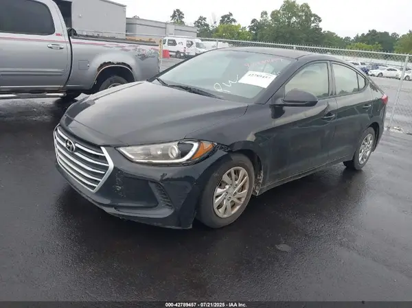 KMHD74LF3JU612722 2018 HYUNDAI ELANTRA - Image 2