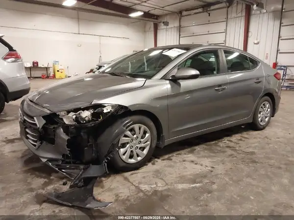 KMHD74LF3JU613112 2018 HYUNDAI ELANTRA - Image 2
