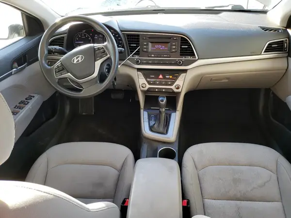 KMHD74LF3JU628452 2018 HYUNDAI ELANTRA - Image 8