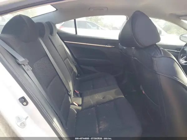 KMHD74LF3KU752819 2019 HYUNDAI ELANTRA - Image 8