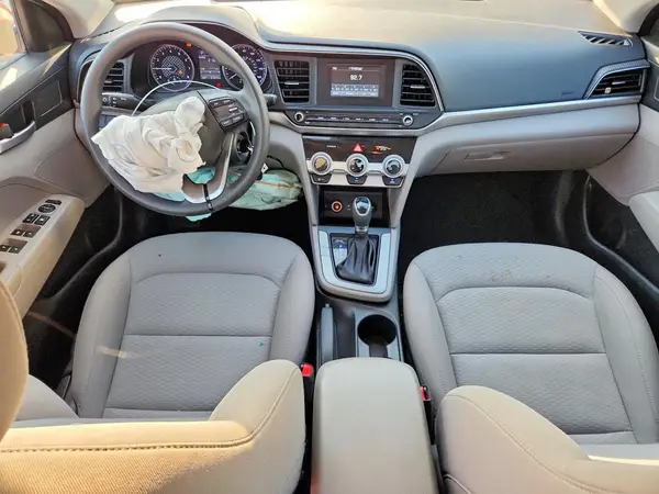 KMHD74LF3KU754652 2019 HYUNDAI ELANTRA - Image 8