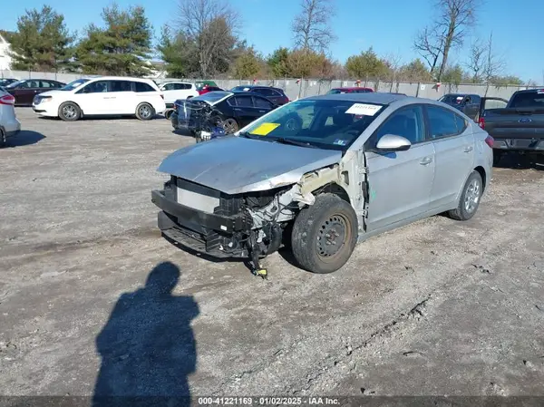 KMHD74LF3KU764131 2019 HYUNDAI ELANTRA - Image 2