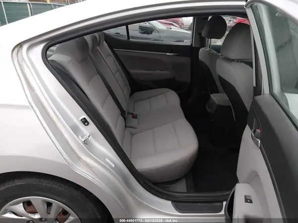 KMHD74LF3KU780782 2019 HYUNDAI ELANTRA - Image 8