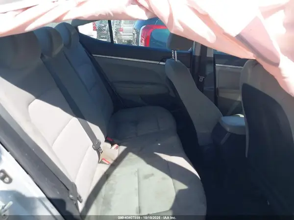 KMHD74LF3KU798120 2019 HYUNDAI ELANTRA - Image 8