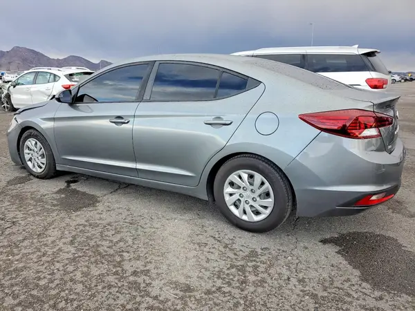 KMHD74LF3KU811285 2019 HYUNDAI ELANTRA - Image 2