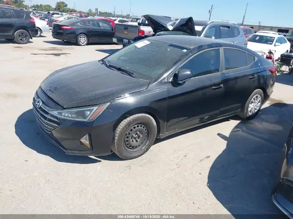 KMHD74LF3KU853424 2019 HYUNDAI ELANTRA - Image 2