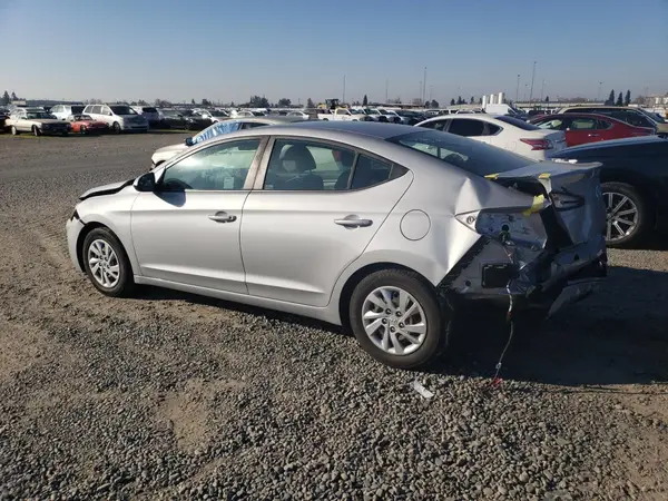 KMHD74LF3LU063316 2020 HYUNDAI ELANTRA - Image 2