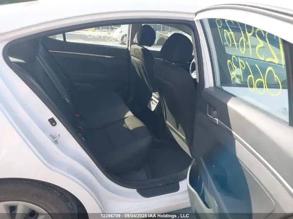 KMHD74LF3LU066930 2020 HYUNDAI ELANTRA - Image 8