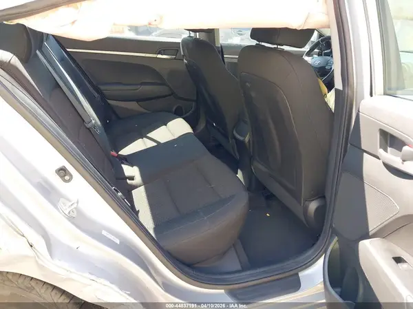 KMHD74LF3LU079077 2020 HYUNDAI ELANTRA - Image 8