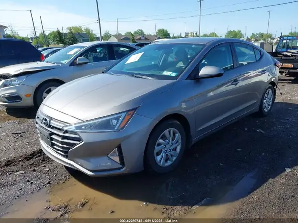 KMHD74LF3LU901845 2020 HYUNDAI ELANTRA - Image 2