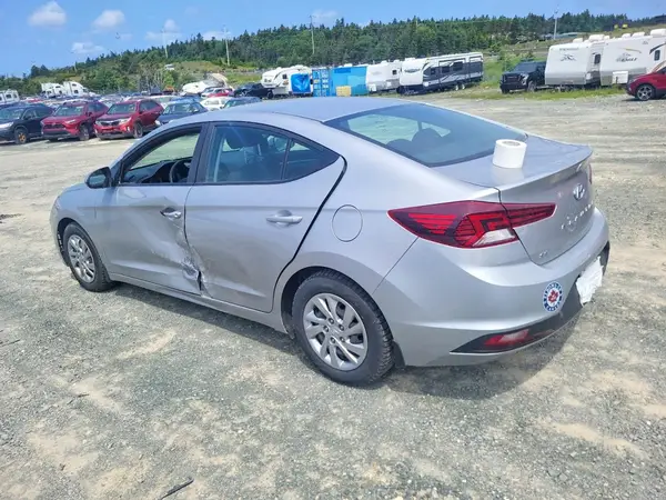 KMHD74LF3LU931038 2020 HYUNDAI ELANTRA - Image 2