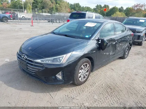 KMHD74LF3LU953914 2020 HYUNDAI ELANTRA - Image 2