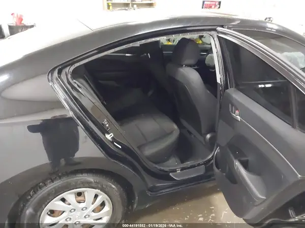 KMHD74LF3LU953931 2020 HYUNDAI ELANTRA - Image 8