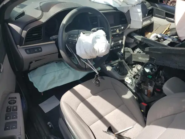 KMHD74LF3LU979610 2020 HYUNDAI ELANTRA - Image 8