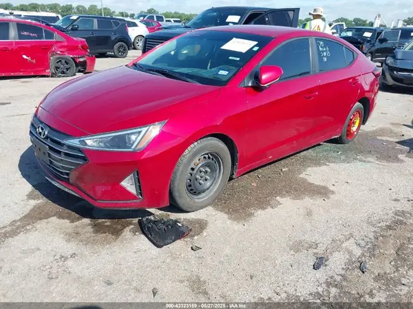 KMHD74LF3LU989117 2020 HYUNDAI ELANTRA - Image 2