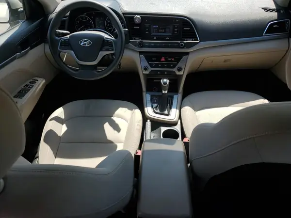 KMHD74LF4HU073182 2017 HYUNDAI ELANTRA - Image 8