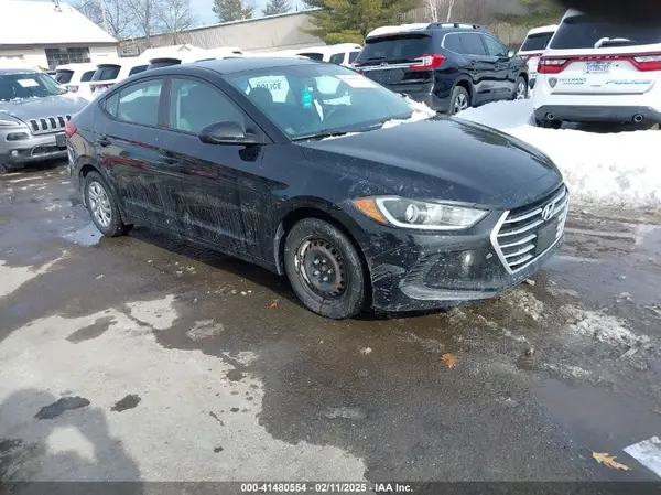 KMHD74LF4HU077250 2017 HYUNDAI ELANTRA - Image 1