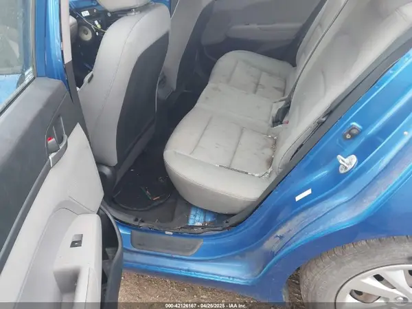 KMHD74LF4HU082464 2017 HYUNDAI ELANTRA - Image 8