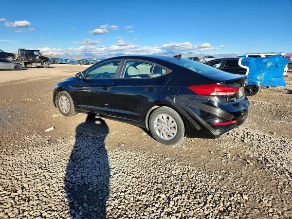 KMHD74LF4HU086790 2017 HYUNDAI ELANTRA - Image 2