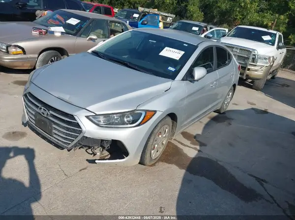 KMHD74LF4HU092248 2017 HYUNDAI ELANTRA - Image 2