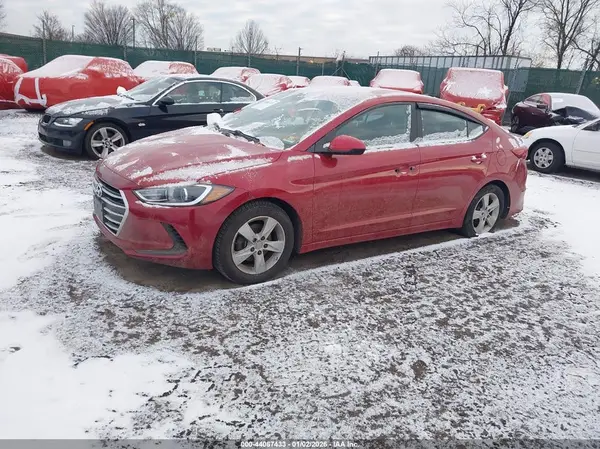 KMHD74LF4HU096008 2017 HYUNDAI ELANTRA - Image 2