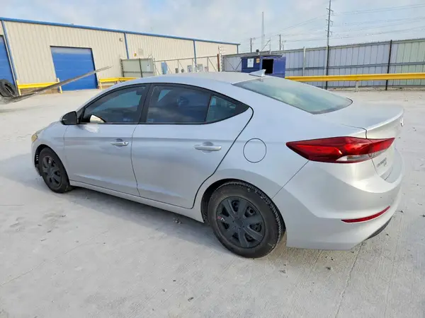 KMHD74LF4HU115415 2017 HYUNDAI ELANTRA - Image 2