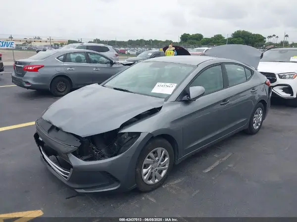 KMHD74LF4HU150746 2017 HYUNDAI ELANTRA - Image 2