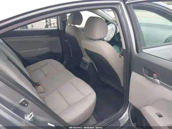 KMHD74LF4HU150746 2017 HYUNDAI ELANTRA - Image 8
