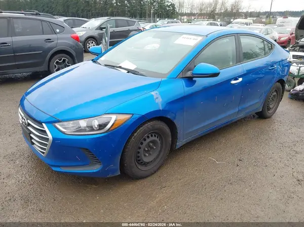KMHD74LF4HU301181 2017 HYUNDAI ELANTRA - Image 2
