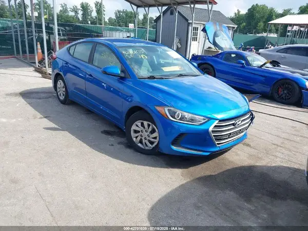 KMHD74LF4HU337839 2017 HYUNDAI ELANTRA - Image 1