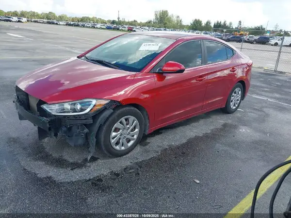 KMHD74LF4HU367598 2017 HYUNDAI ELANTRA - Image 2