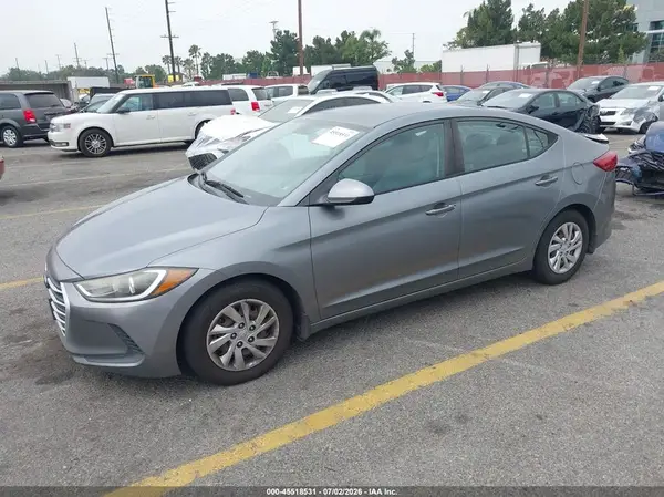 KMHD74LF4HU382568 2017 HYUNDAI ELANTRA - Image 2