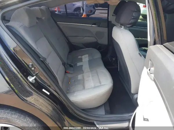 KMHD74LF4HU415651 2017 HYUNDAI ELANTRA - Image 8
