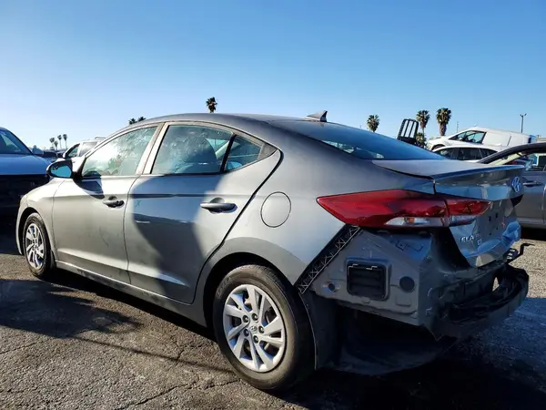 KMHD74LF4HU421319 2017 HYUNDAI ELANTRA - Image 2