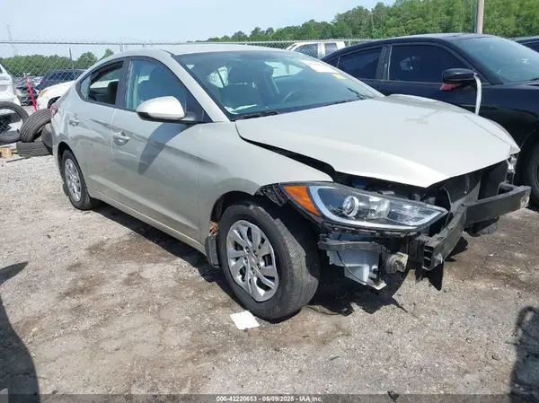 KMHD74LF4HU421563 2017 HYUNDAI ELANTRA - Image 1