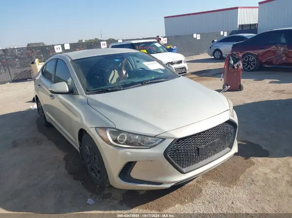 KMHD74LF4HU430070 2017 HYUNDAI ELANTRA - Image 1