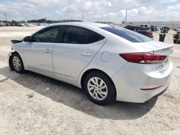 KMHD74LF4HU431879 2017 HYUNDAI ELANTRA - Image 2