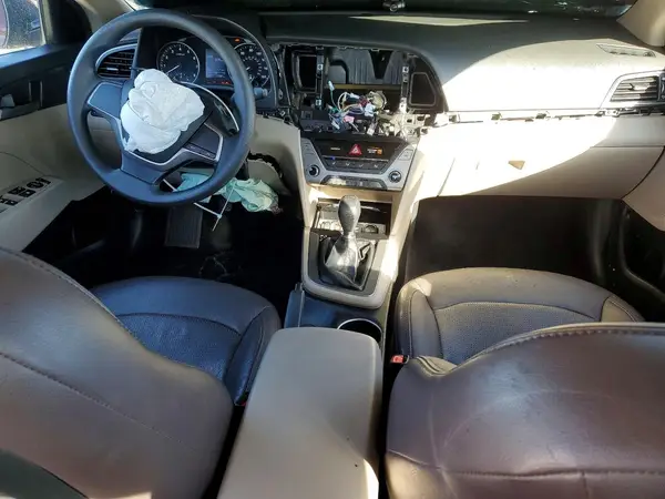 KMHD74LF4JU469859 2018 HYUNDAI ELANTRA - Image 8