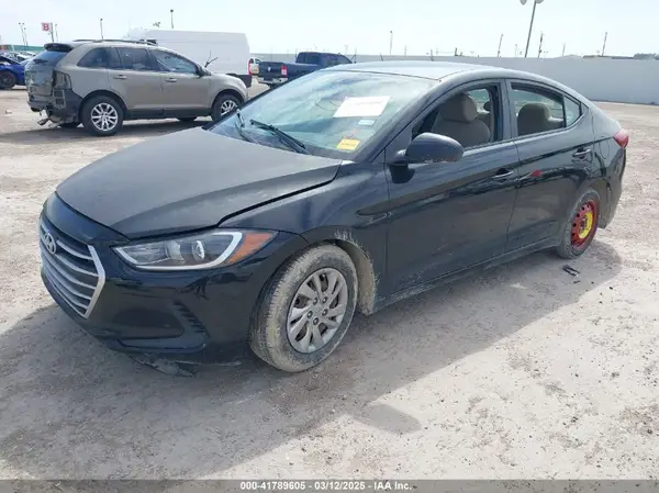 KMHD74LF4JU505274 2018 HYUNDAI ELANTRA - Image 2