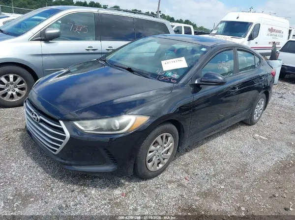 KMHD74LF4JU519255 2018 HYUNDAI ELANTRA - Image 2