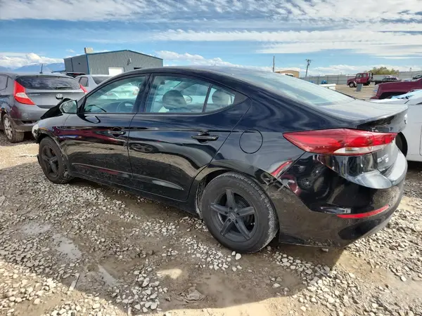 KMHD74LF4JU574191 2018 HYUNDAI ELANTRA - Image 2