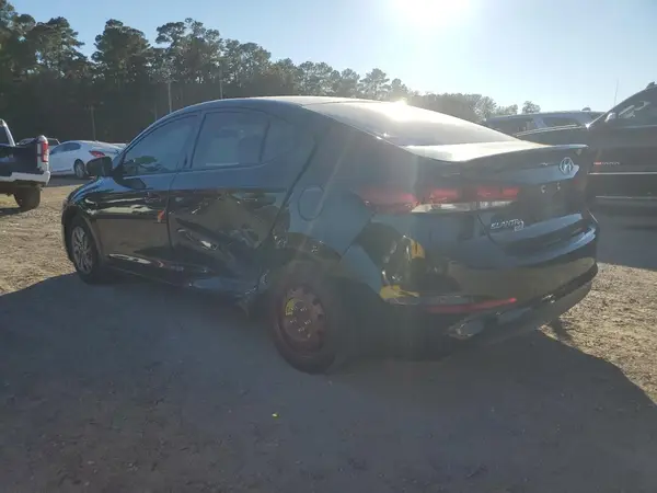 KMHD74LF4JU665901 2018 HYUNDAI ELANTRA - Image 2