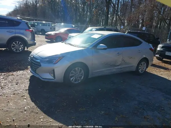 KMHD74LF4KU760962 2019 HYUNDAI ELANTRA - Image 2